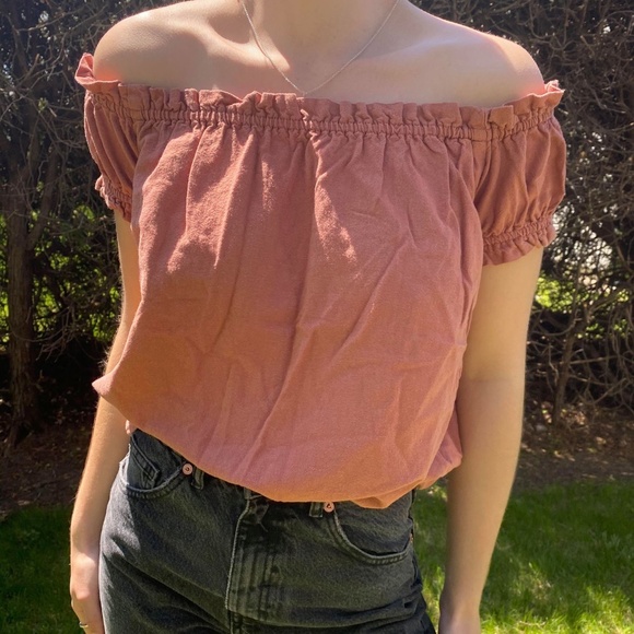 Vero Moda Off-Shoulder Top - Picture 1 of 3
